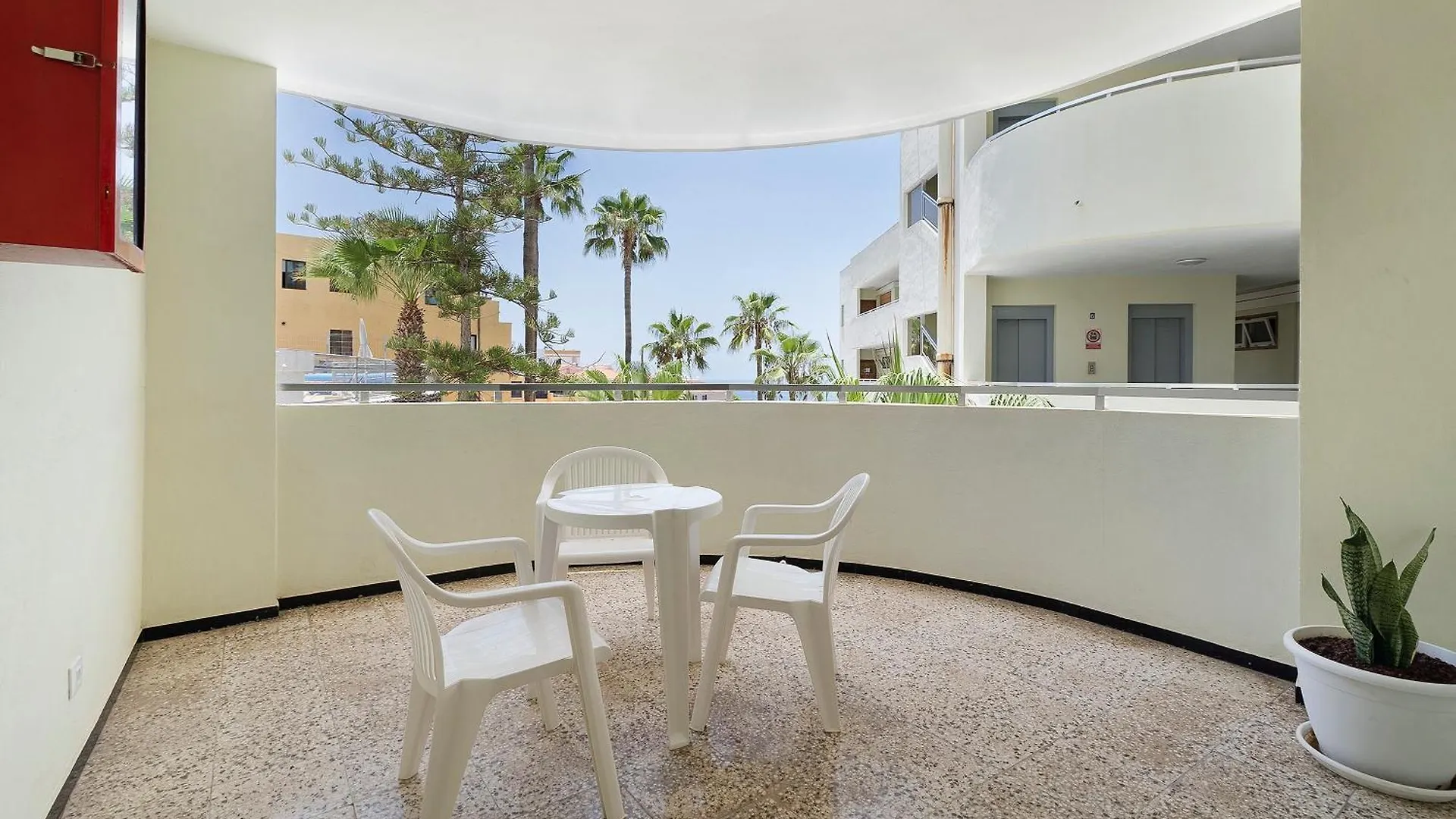 Bonito Arenas Negras Sea View Apartment Puerto de Santiago  Spain