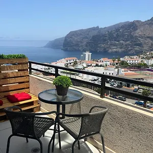 With Fantastic Sea View In Gigantes Apartment